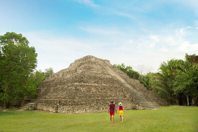 CHACCHOBEN Ruins and BACALAR Lagoon Boat Excursion From Costa Maya - Exploring Chacchoben Ruins