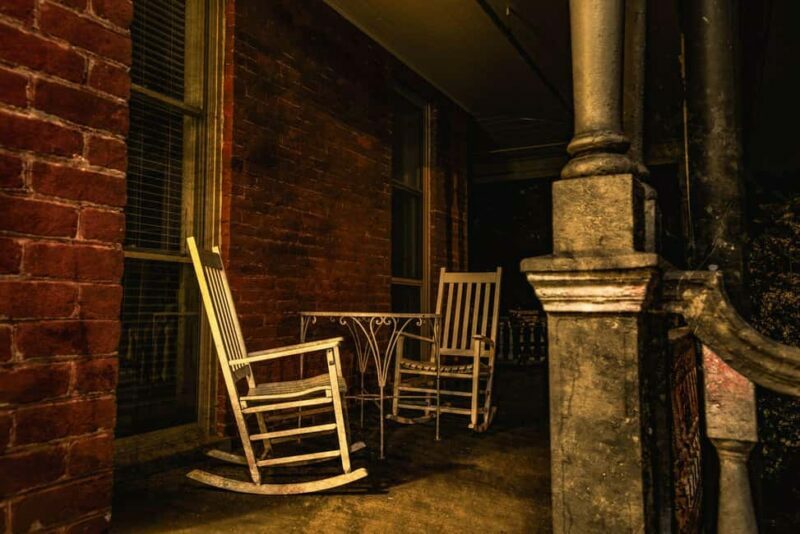 Chains, Coffins, & Curses: Charlottesville Ghost Tours - Exploring Charlottesville’s Haunted Past: A Practical Overview
