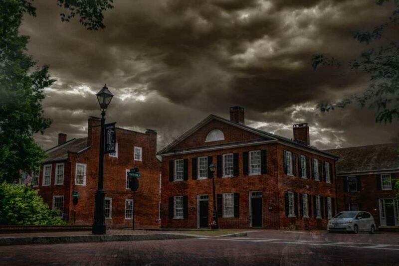 Chains, Coffins, & Curses: Charlottesville Ghost Tours - Who Will Enjoy This Tour?