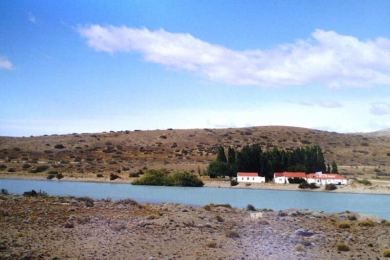 CHALTEN: Full Day Desert Lake Trekking Vespignani Glacier - Inclusions and Provided Amenities