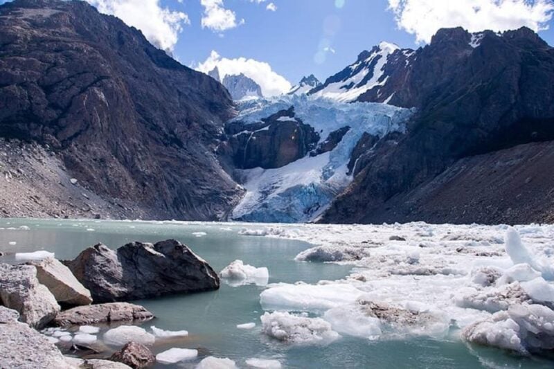 Chalten Full Day Trekking - Laguna De Los Tres Experience - Key Points