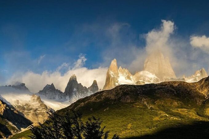 Chalten Full Day Trekking - Laguna De Los Tres Experience - Required Gear
