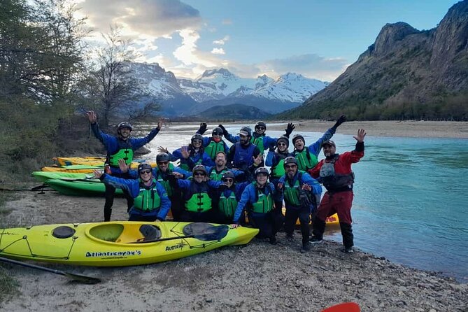 Chalten Kayak in the Rio De Las Vueltas With Lunch - Exploring the Rio De Las Vueltas