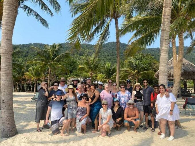 Cham Island Snorkeling Tour by Speed Boat From Hoi An/Danang - Snorkeling in the Islands