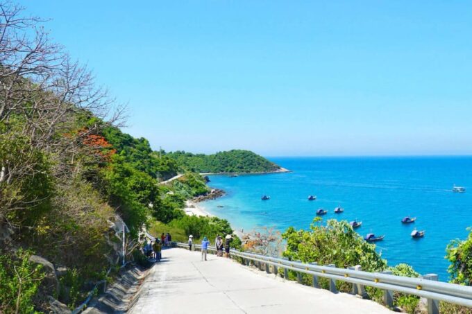 Cham Island: Snorkeling Tour by Speed Boat From HoiAn/DaNang - Relaxation at Bai Chong Beach