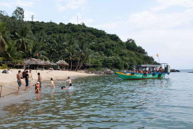 Cham Islands Snorkeling Tour by Speedboat : Hoi An/Da Nang - Highlights of the Cham Islands