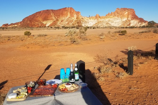 Chambers Pillar and Rainbow Valley 1 Day 4WD Tour - Gourmet Meals and Amenities