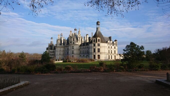 Chambord and Chenonceau Day Trip With Licensed Guide - Included in the Tour