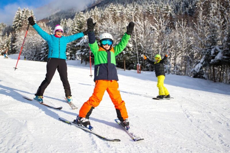 Chamonix: Private 1st Ski Lesson With Equipment and Clothing - Booking and Cancellation