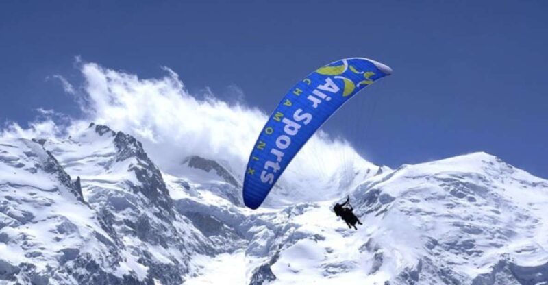 Chamonix: Tandem Paragliding Flight - Aerial View and Briefing