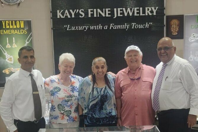 Champagne and Diamond Shopping Experience in St Maarten - FAQ