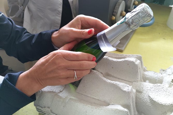 Champagne Lamiable: Make Your Own Champage Bottle ! - Tips for Your Visit