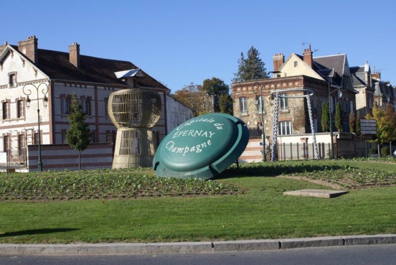 Champagne: Private Round Transfer From Paris - Just The Basics