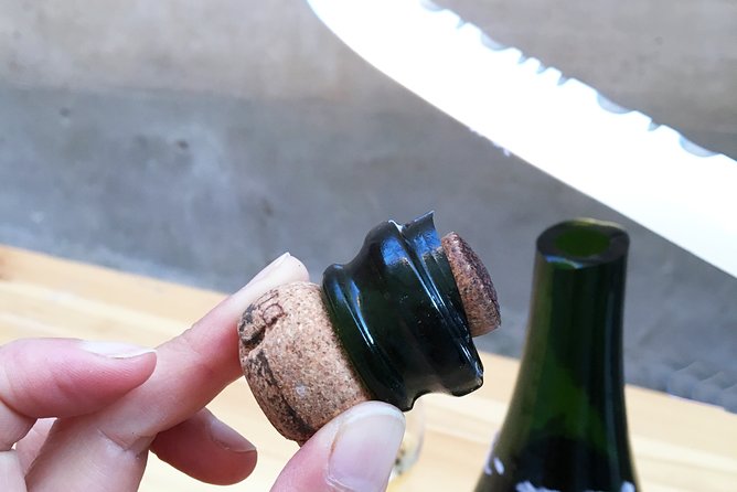 Champagne Sabrage & Tasting - Champagne PIERRE Laurent - Discovering Champagne PIERRE Laurent