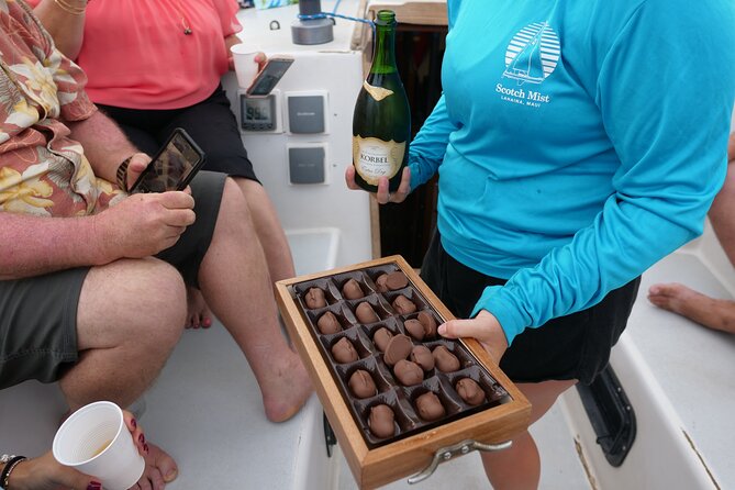 Champagne Sunset Sail From Lahaina Harbor - Minimum Age Requirement