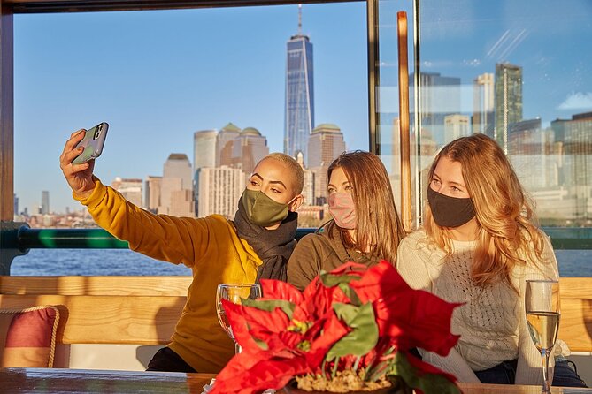 Champagne, Wine and Cheese Pairing Sightseeing Cruise - Onboard Wine and Cheese Pairings