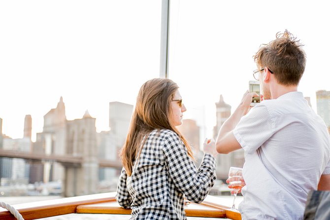Champagne, Wine and Cheese Pairing Sightseeing Cruise - Gratuities and Tipping Guidance
