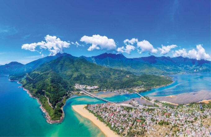 Chan May Port to Golden Bridge or Hue City by Private Car - Recap