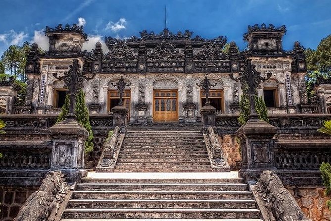 Chan May Port to Hue, Hoi An or Golden Hand Bridge of Ba Na Hills - Exploring Ancient Hue Imperial City