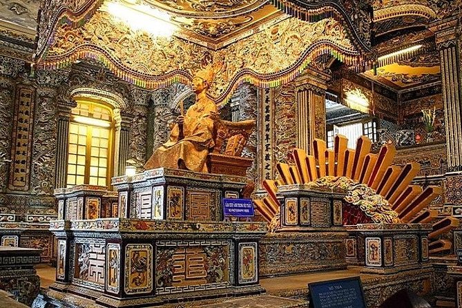 Chan May Port to Hue, Hoi An or Golden Hand Bridge of Ba Na Hills - Transportation and Pickup Services