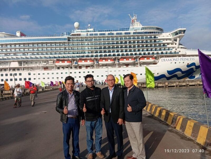 Chan May Port To Imperial Hue City by Private Tour - Highlights of the Tour