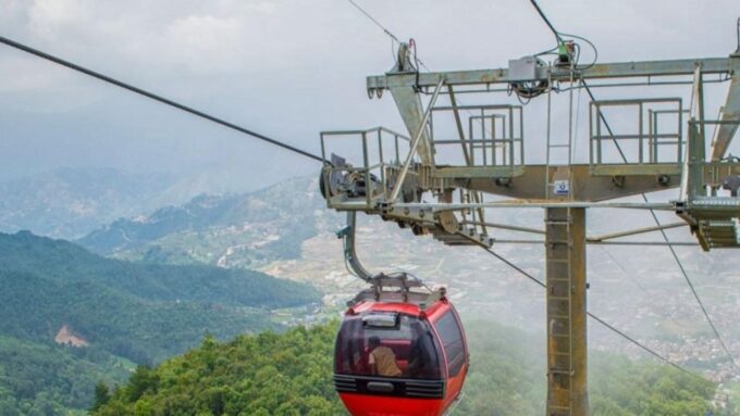 Chandragiri Hills & Monkey Temple Tour With Luxurious Stay - Group Experience
