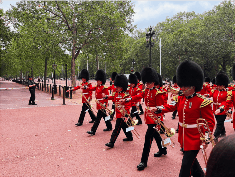 Changing of the Guard at Buckingham Palace - Important Information