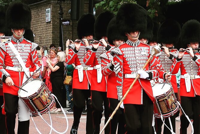 Changing of the Guard Guided Walking Tour in London - Inclusions and Exclusions