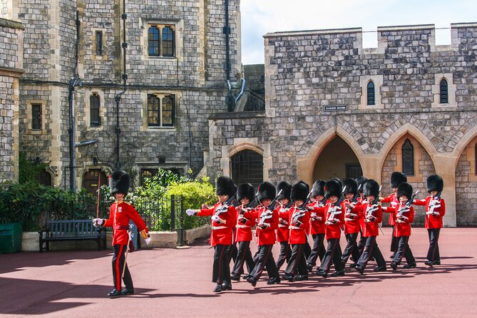Changing of the Guard Walking Tour Experience - Confirmation and Accessibility