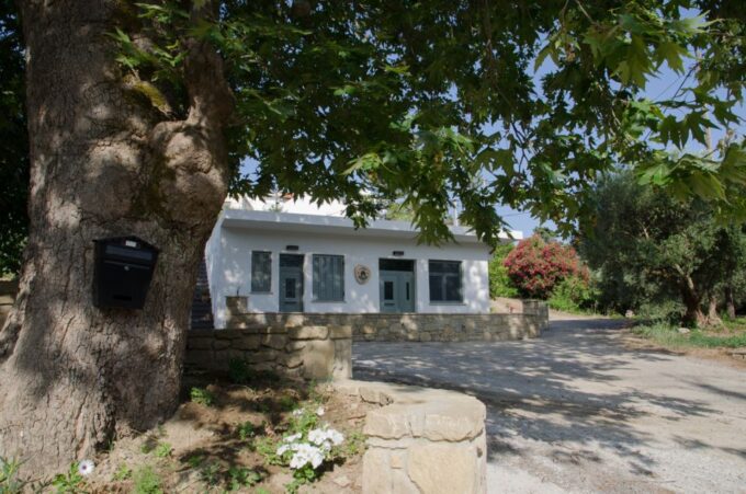 Chania: 5-Wine Tasting With Locals in Village Near Kissamos - Organic and Natural Wines