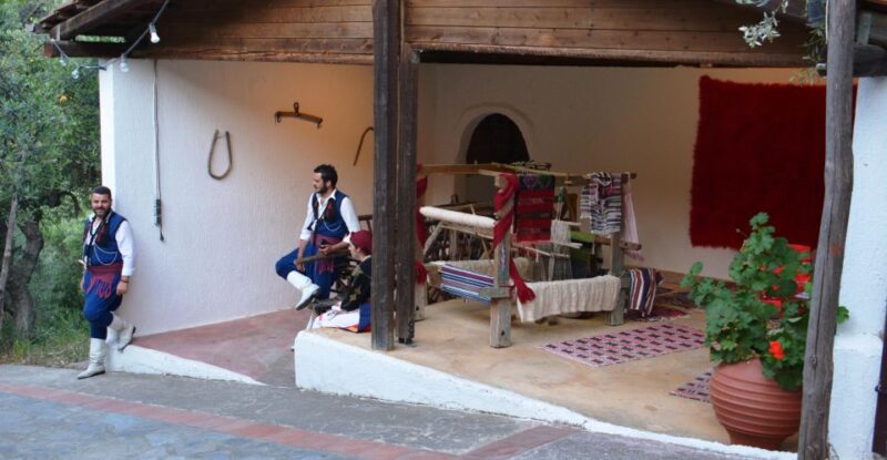Chania: Cretan Folklore Night With Buffet and Transfer - Dining and Entertainment