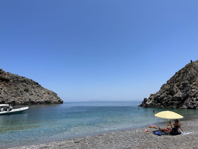 Chania: Menies Beach & Chironisia Bay Cruise With Snorkeling - Boat and Amenities