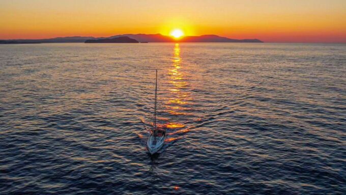 Chania Old Port: Private Sailing Cruise With Sunset Viewing - Vessel Details