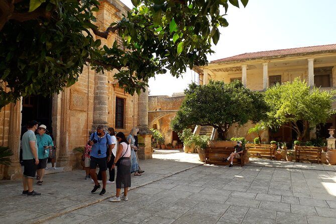 Chania: Old Town, Public Market, Hill of Prophet Elias, Agia Triada - Health and Safety Measures