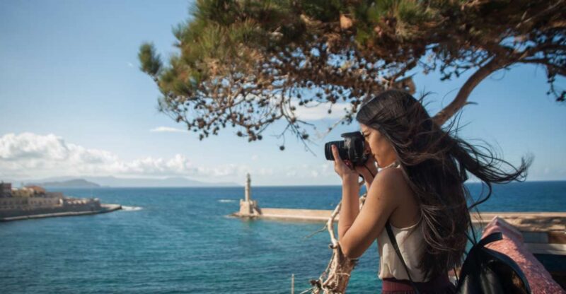 Chania: Sightseeing & Tastings Tour - Exploring the Old Town