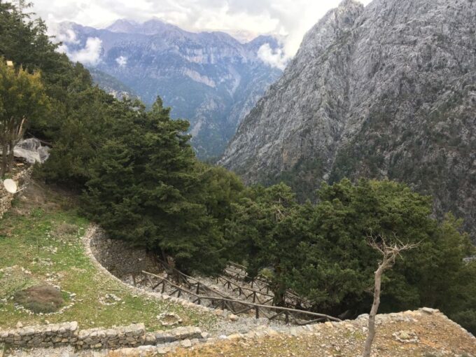 Chania to Samaria Gorge: Private Transfer Tour - Cretan Dining Experience
