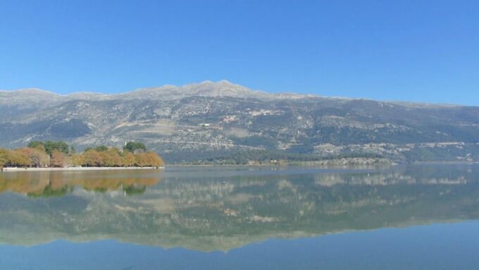 Chania to the Lakes of Crete: Private Tour to Aqua Paradise - Customization Options