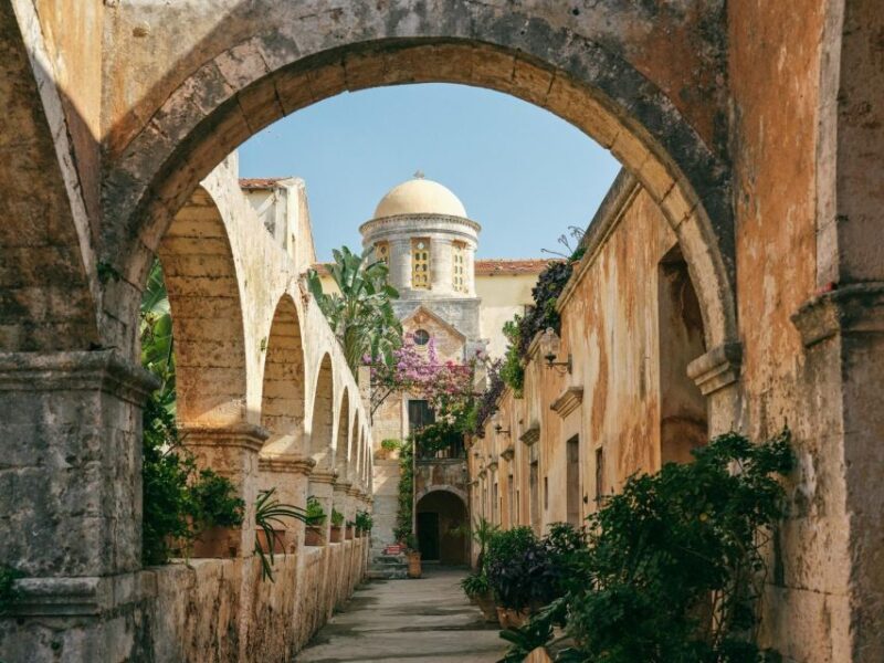 CHANIA Town, Agia Triada Monastery, Botanical Park & Garden - Private Group Experience