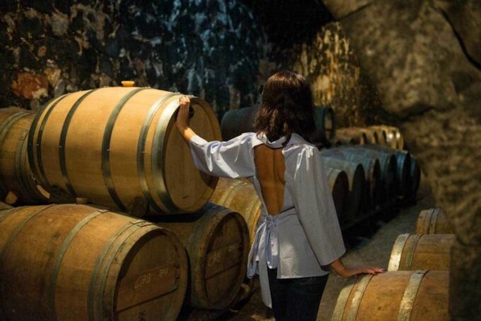 Chania: Wine and Cheese Tasting Tour With Lunch - Alidakis Tower Ruins