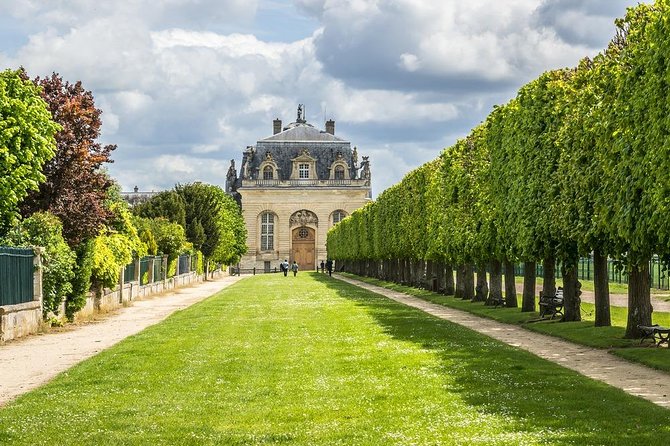 Chantilly by Bike or Chantilly With Electric Bike - Accessibility and Participation