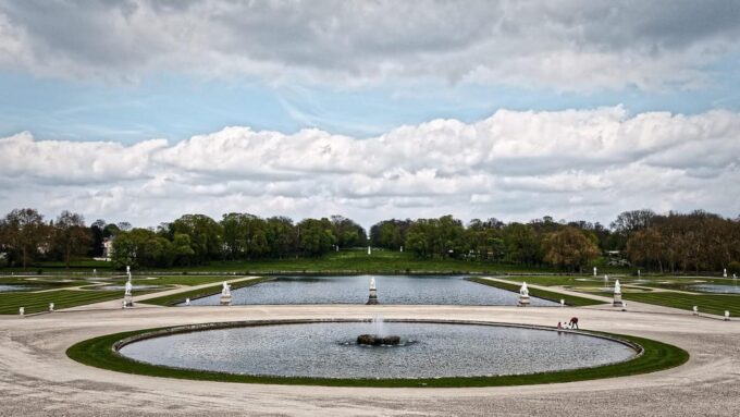 Chantilly: Private Walking Tour With Chateau De Chantilly … - Exploring Rue Du Connétable