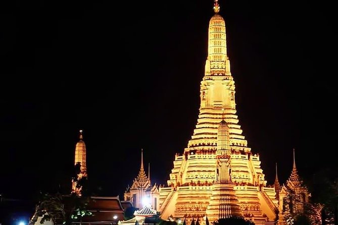 Chao Phraya River Dinner Cruise - Entertainment and Ambiance