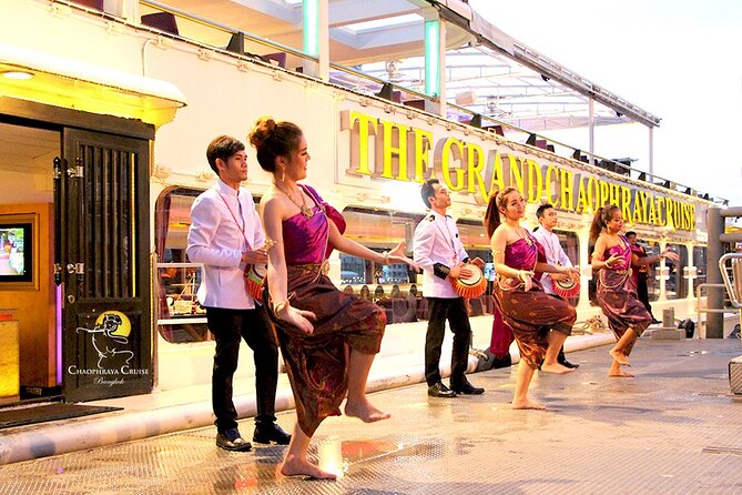Chaophraya Cruise Dinner Cruise Along With Chao Phraya River Bangkok - Key Highlights and Landmarks Viewed