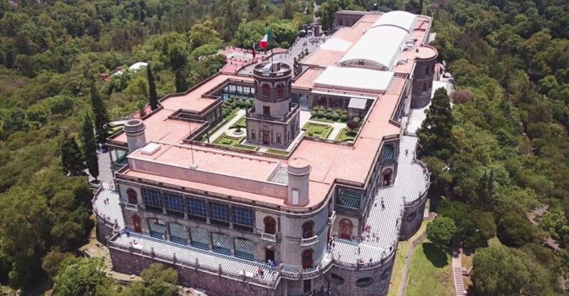 Chapultepec Castle Tour: Explore the Luxurious Chambers - Key Points