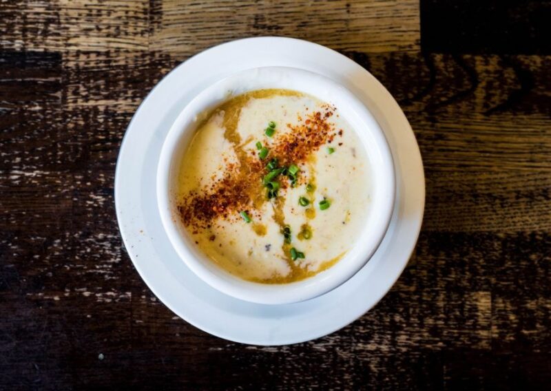 Charleston: 3-Hour Secret Food Tour - Group Size and Guide