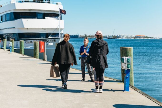 Charleston: Daytime or Sunset Historic Harbor Cruise - Meeting Point and Parking