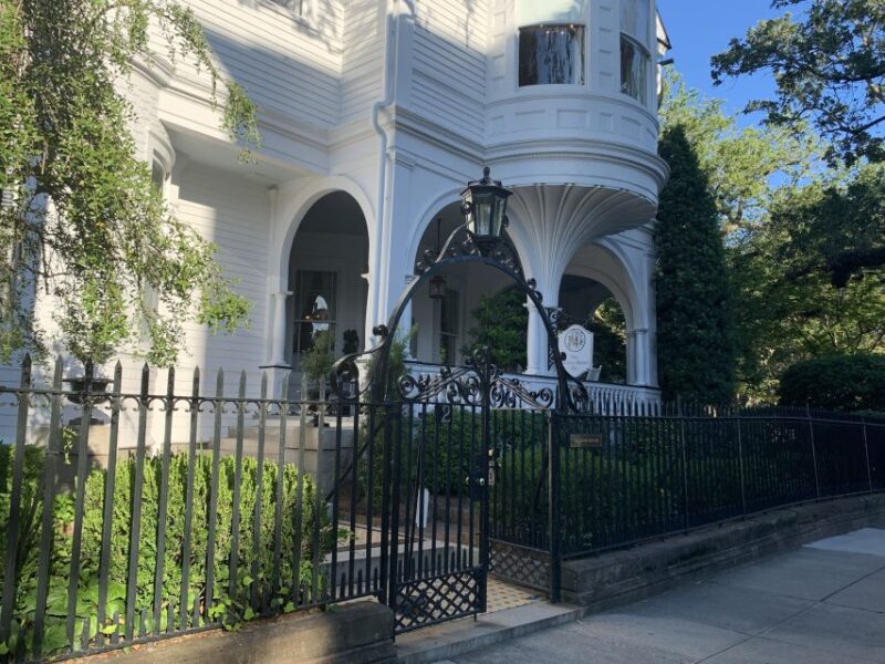 Charleston: Historical Walking Tour With Storytelling - Contribution to Local Organizations