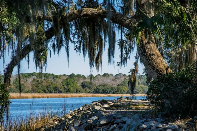 Charleston: Magnolia Plantation with Transport and City Tour - FAQs