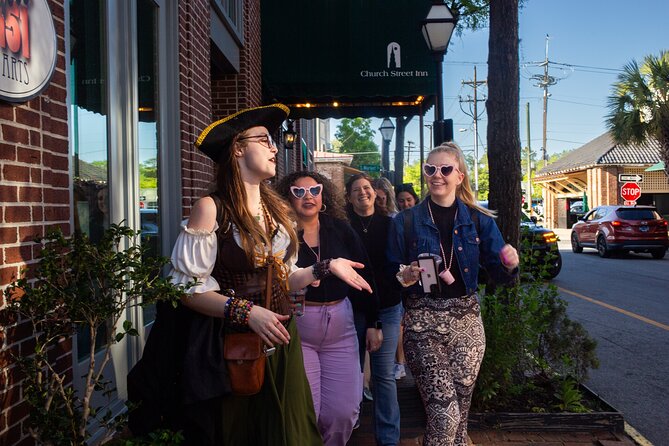 Charleston Nightmares and Nightcaps Ghost Walking Tour - Exploring Charlestons Haunted History