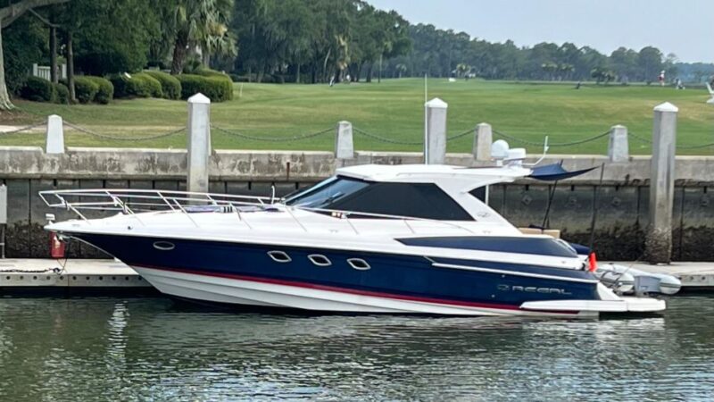 Charleston: Private Luxury Yacht Charter - Yacht Features and Amenities